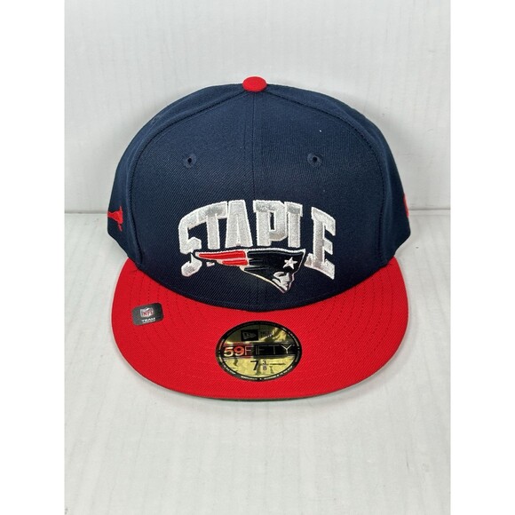 Size 7 3/8 New England Patriots New Era NFL Staple Logo 59FIFTY Fitted Hat Cap - Picture 1 of 4